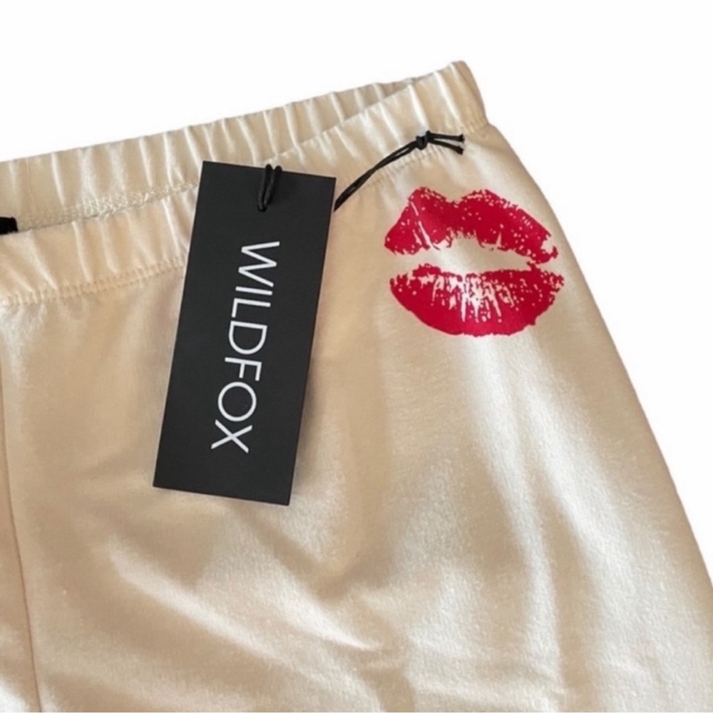 WildFox NWT Smooches Knox athleisure pull on jogger sweat pant loungewear medium